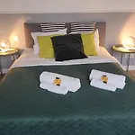 Appartement Be My Guest - Jerozolimskie - Super Centrum Metro Wi-fi Warschau