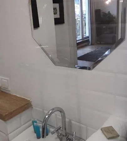 Be My Guest - Jerozolimskie - Super Centrum Metro Wi-fi Breakfast Apartment *