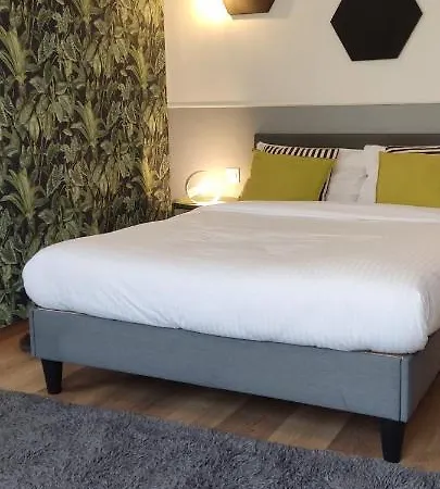 Be My Guest - Jerozolimskie - Super Centrum Metro Wi-fi Breakfast Apartment Warsaw