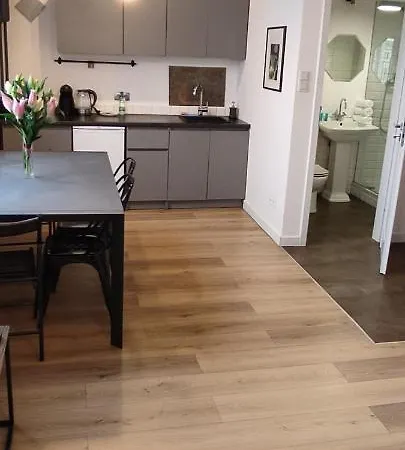 Apartment Be My Guest - Jerozolimskie - Super Centrum Metro Wi-fi Breakfast