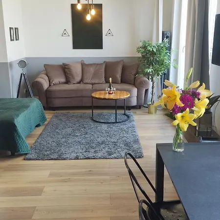 Be My Guest - Jerozolimskie - Super Centrum Metro Wi-fi Varšava